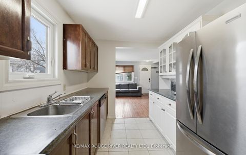 Photo 5 at 344 Elmgrove Avenue, Vanier, Oshawa