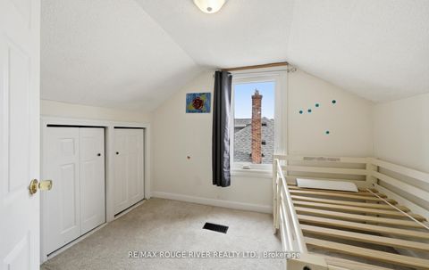 Photo 16 at 344 Elmgrove Avenue, Vanier, Oshawa