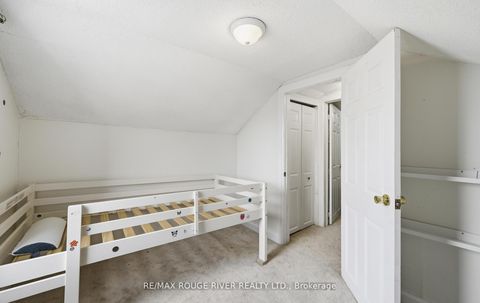 Photo 17 at 344 Elmgrove Avenue, Vanier, Oshawa