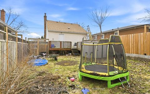 Photo 30 at 344 Elmgrove Avenue, Vanier, Oshawa