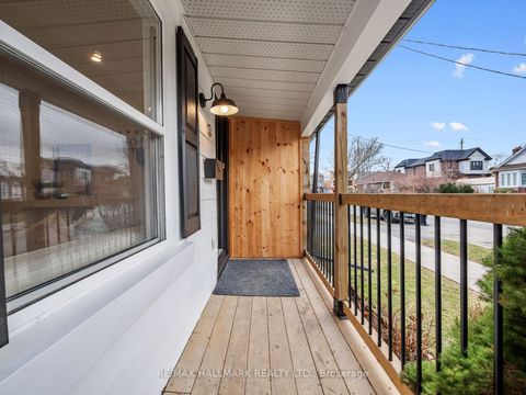 Photo 1 at 3 Woodville Avenue, Broadview North, Toronto