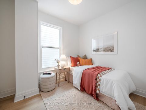 Photo 27 at 3 Woodville Avenue, Broadview North, Toronto