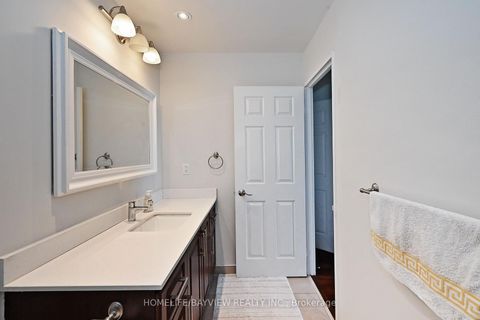 Photo 18 at Ph 202 - 23 Hollywood Avenue, Willowdale East, Toronto