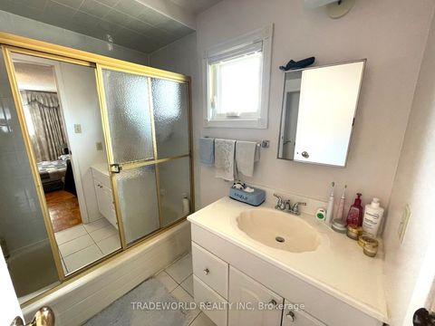 Photo 11 at 119 Pennyhill Drive, Malvern, Toronto