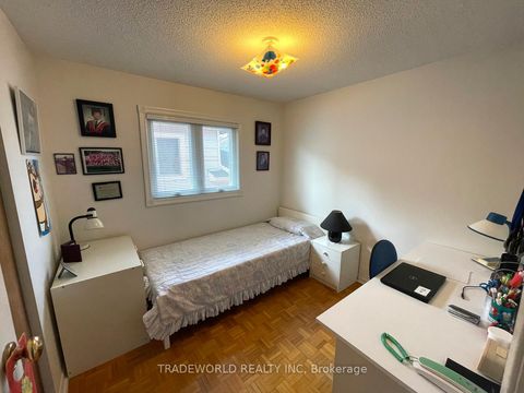 Photo 16 at 119 Pennyhill Drive, Malvern, Toronto