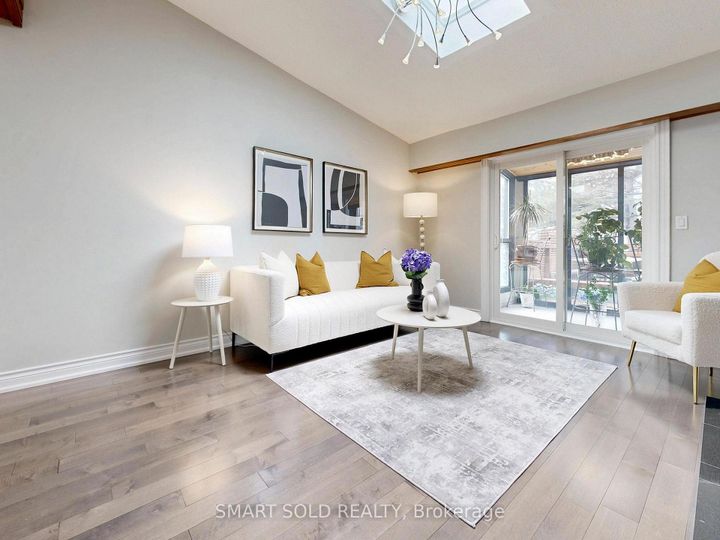 Photo 11 at 48 Patina Drive, Hillcrest Village, Toronto