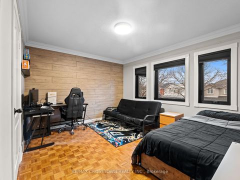 Photo 14 at 109 Golden Gate Circle, Sonoma Heights, Vaughan