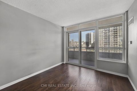 Photo 5 at 725 - 38 Joe Shuster Way, South Parkdale, Toronto