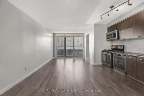 Photo 7 at 725 - 38 Joe Shuster Way, South Parkdale, Toronto