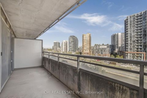 Photo 23 at 725 - 38 Joe Shuster Way, South Parkdale, Toronto