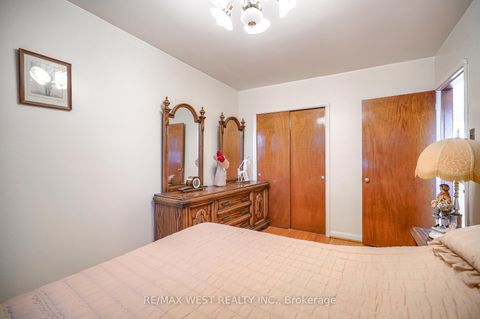 Photo 20 at 6 Dalrymple Drive, Smythe, Toronto