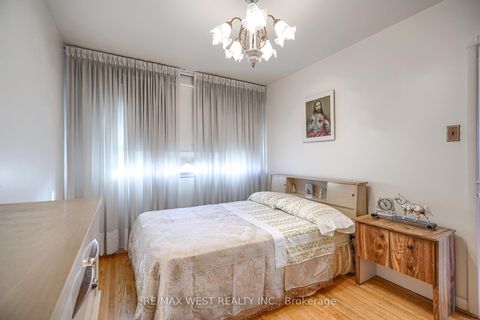 Photo 21 at 6 Dalrymple Drive, Smythe, Toronto