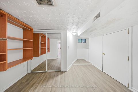 Photo 24 at 30 Ulster Street, University, Toronto