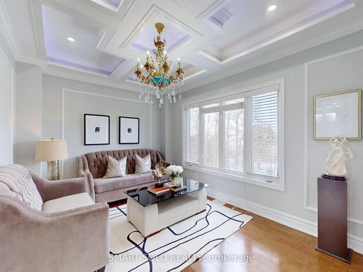 Photo 4 at 72 Headwater Crescent, Oak Ridges Lake Wilcox, Richmond Hill