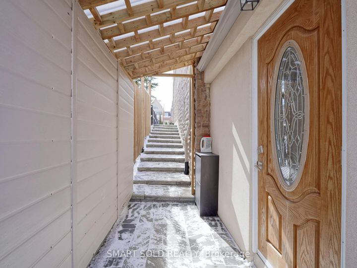 Photo 33 at 72 Headwater Crescent, Oak Ridges Lake Wilcox, Richmond Hill