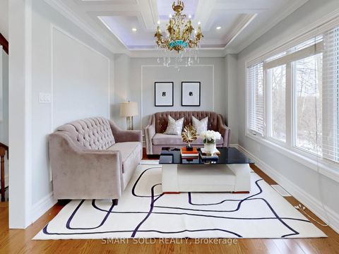 Photo 5 at 72 Headwater Crescent, Oak Ridges Lake Wilcox, Richmond Hill