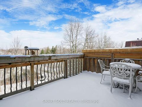 Photo 11 at 72 Headwater Crescent, Oak Ridges Lake Wilcox, Richmond Hill