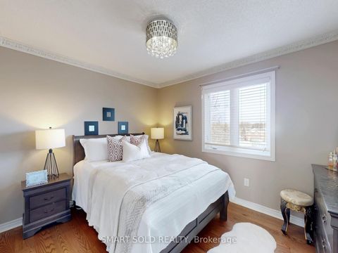 Photo 16 at 72 Headwater Crescent, Oak Ridges Lake Wilcox, Richmond Hill