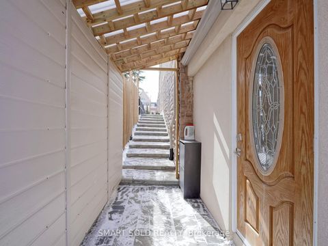 Photo 33 at 72 Headwater Crescent, Oak Ridges Lake Wilcox, Richmond Hill