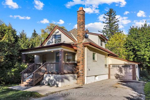 Photo 1 at 153 Clarence Street, West Woodbridge, Vaughan