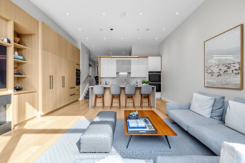 Photo 15 at 55 Farnham Avenue, St. Clair, Toronto