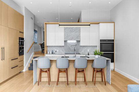 Photo 18 at 55 Farnham Avenue, St. Clair, Toronto