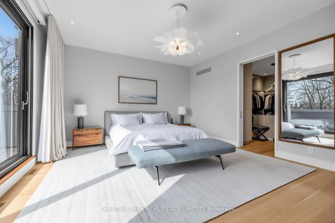 Photo 32 at 55 Farnham Avenue, St. Clair, Toronto