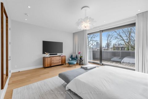 Photo 33 at 55 Farnham Avenue, St. Clair, Toronto