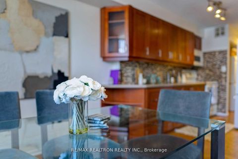 Photo 2 at 404 - 90 Ling Road, West Hill, Toronto