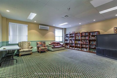 Photo 15 at 404 - 90 Ling Road, West Hill, Toronto