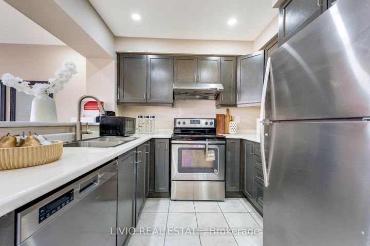 Photo 7 at 76 Stewardship Street, Northwest Brampton, Brampton