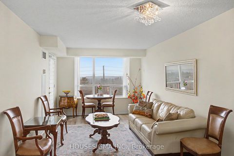 Photo 3 at 711 - 9 Northern Hts Drive, Langstaff, Richmond Hill