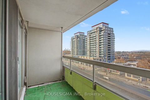 Photo 17 at 711 - 9 Northern Hts Drive, Langstaff, Richmond Hill