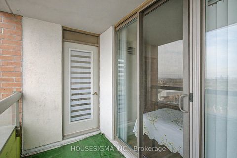 Photo 18 at 711 - 9 Northern Hts Drive, Langstaff, Richmond Hill