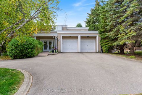 Photo 1 at 179 Ellis Avenue, Nobleton, King