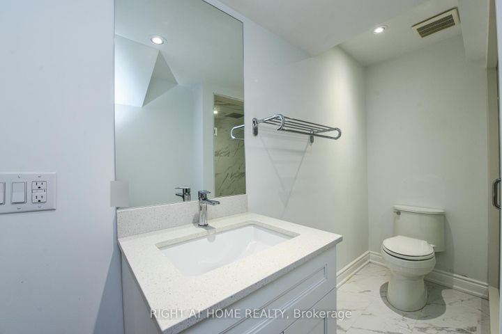 Photo 27 at 3 Prairie Creek Crescent, Bram West, Brampton