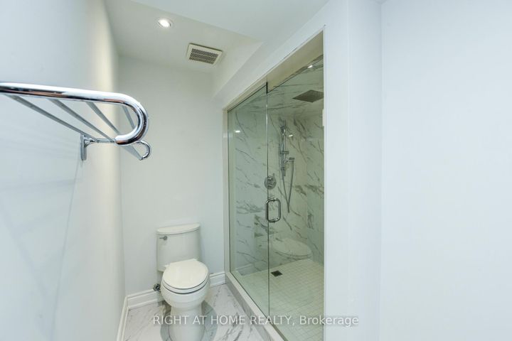 Photo 28 at 3 Prairie Creek Crescent, Bram West, Brampton