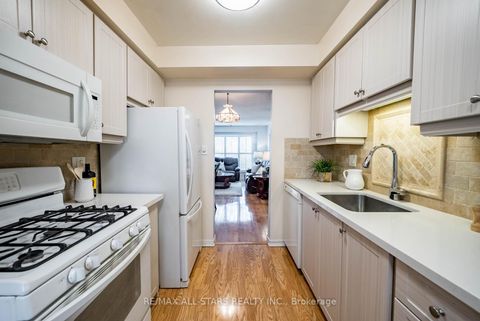 Photo 11 at 25 Thistlewaite Crescent, Malvern West, Toronto