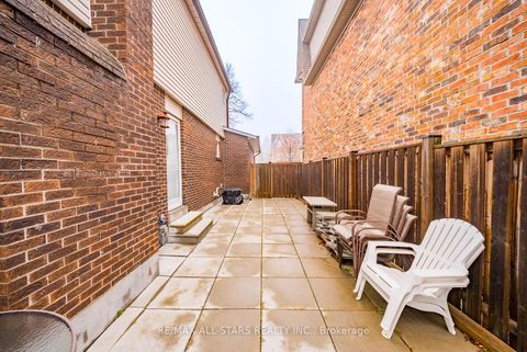 Photo 36 at 25 Thistlewaite Crescent, Malvern West, Toronto