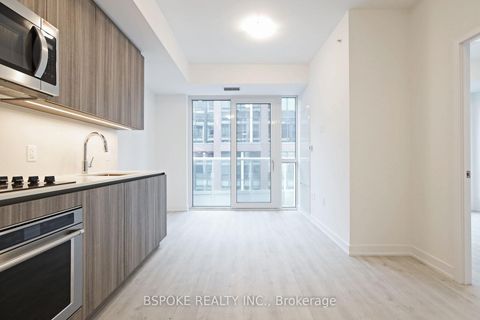 Photo 8 at 927 - 15 Richardson Street, Waterfront Communities C8, Toronto