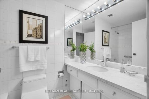 Photo 13 at 303 - 350 Lonsdale Road, Forest Hill South, Toronto