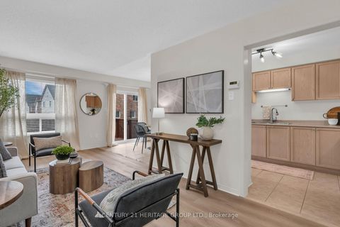 Photo 9 at 129 Hartford Crescent, Summerhill Estates, Newmarket