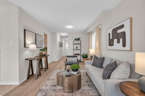 Photo 11 at 129 Hartford Crescent, Summerhill Estates, Newmarket