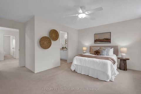 Photo 22 at 129 Hartford Crescent, Summerhill Estates, Newmarket