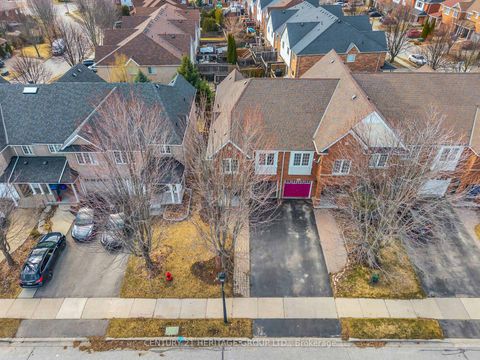 Photo 47 at 129 Hartford Crescent, Summerhill Estates, Newmarket