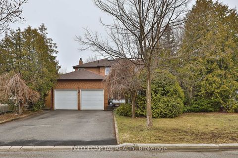 Photo 0 at 2 Mair Court, North Richvale, Richmond Hill