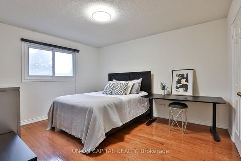 Photo 24 at 2 Mair Court, North Richvale, Richmond Hill