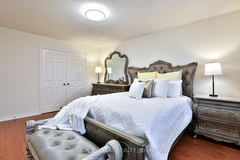 Photo 27 at 2 Mair Court, North Richvale, Richmond Hill