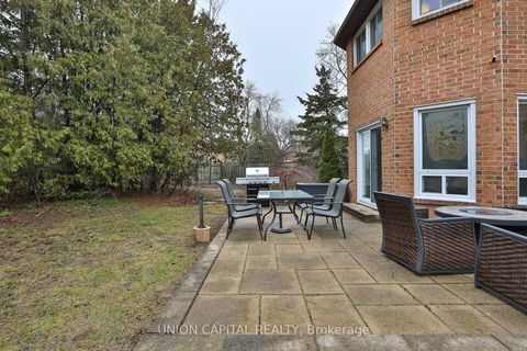 Photo 39 at 2 Mair Court, North Richvale, Richmond Hill