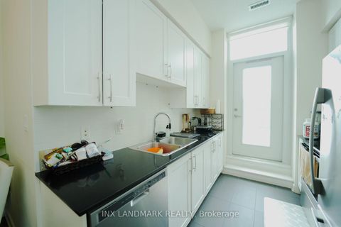 Photo 4 at 517 - 4070 Confederation Parkway, City Centre, Mississauga